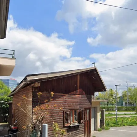 R * Λιουμπλιάνα